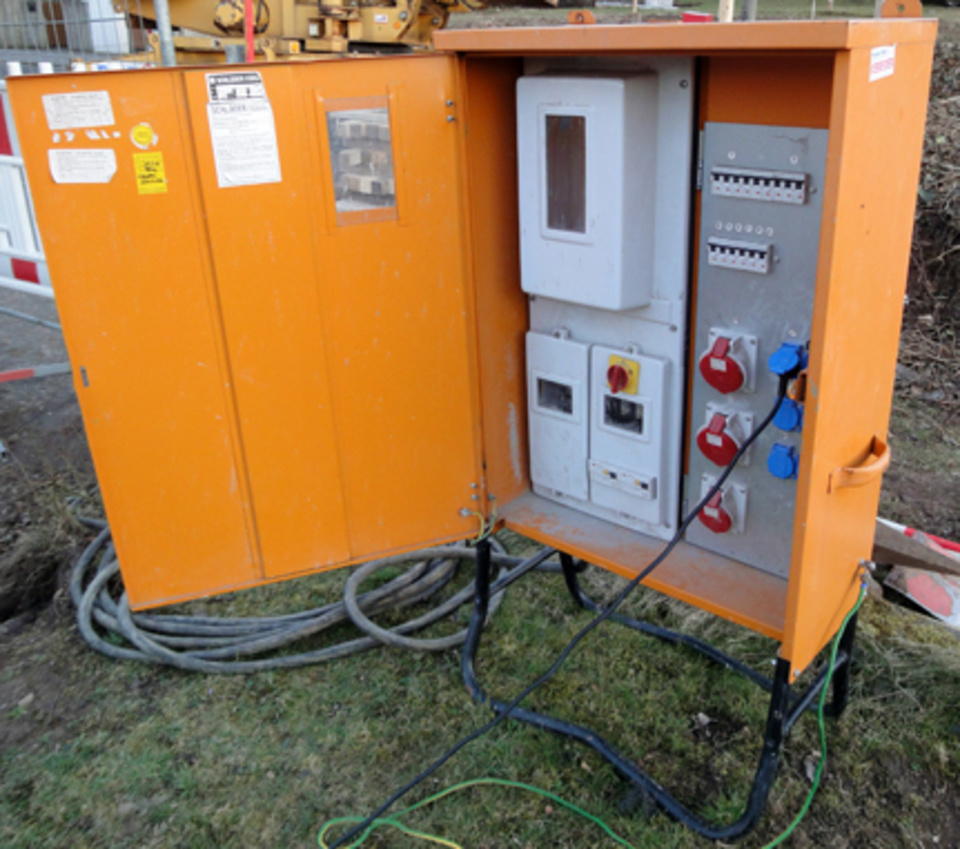 Baustromkasten bei Elektro Kraus in Langensendelbach