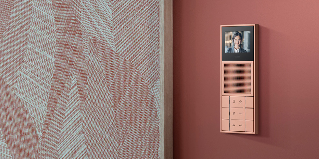 JUNG Türkommunikation bei Elektro Kraus in Langensendelbach