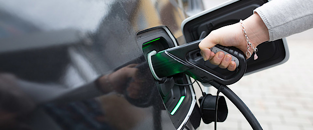 Elektro­mobilität bei Elektro Kraus in Langensendelbach
