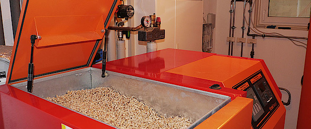 Pelletheizung bei Elektro Kraus in Langensendelbach