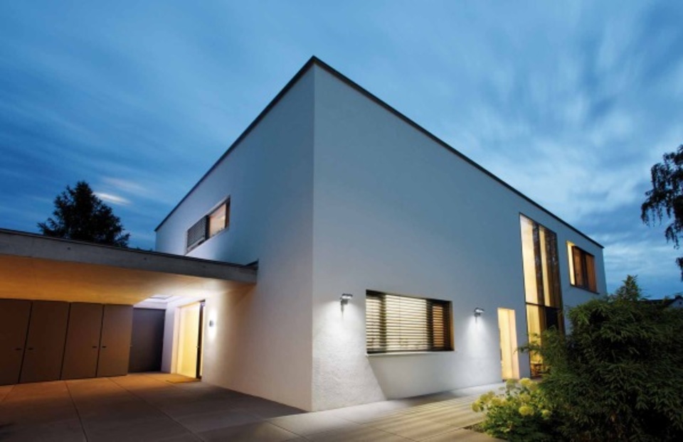 Aussenbeleuchtung bei Elektro Kraus in Langensendelbach
